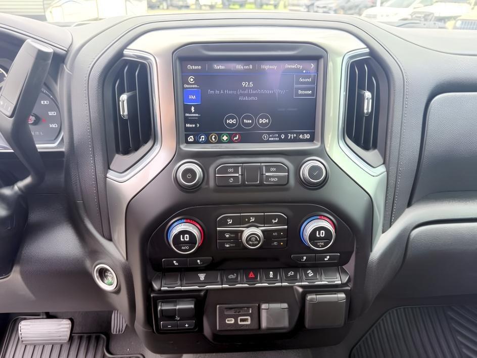 2023 Summit White /Jet Black Chevrolet Silverado LTZ (2GC4YUEY5P1) with an V8, 6.6L engine, 10-speed automatic transmission, located at 1175 N Woodruff Ave, Idaho Falls, ID, 83401, 43.506901, -111.999657 - <b>Vehicle Details</b><br>Drive home capability and luxury in this pre-owned 2023 Chevrolet Silverado 3500 LTZ 4WD, now available in Idaho Falls, ID. Powered by a V8 6.6L Diesel engine, this heavy-duty pickup is built for demanding jobs, towing, and confident year-round driving. The Chevrolet Silver- Photo#43