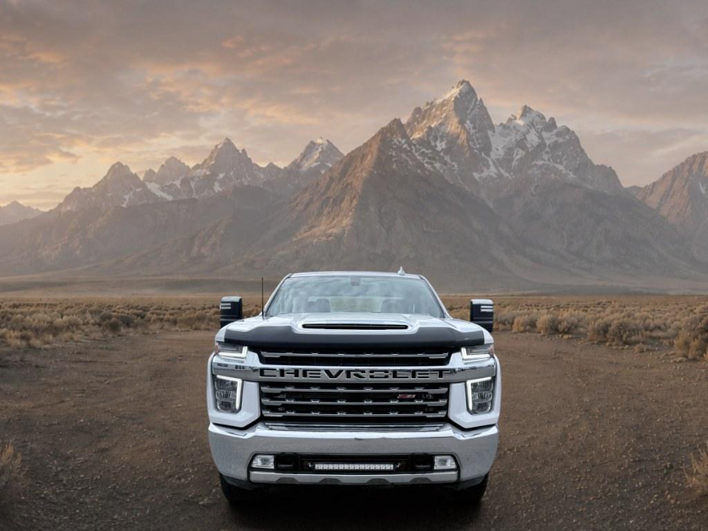 2023 Summit White /Jet Black Chevrolet Silverado LTZ (2GC4YUEY5P1) with an V8, 6.6L engine, 10-speed automatic transmission, located at 1175 N Woodruff Ave, Idaho Falls, ID, 83401, 43.506901, -111.999657 - <b>Vehicle Details</b><br>Drive home capability and luxury in this pre-owned 2023 Chevrolet Silverado 3500 LTZ 4WD, now available in Idaho Falls, ID. Powered by a V8 6.6L Diesel engine, this heavy-duty pickup is built for demanding jobs, towing, and confident year-round driving. The Chevrolet Silver- Photo#8