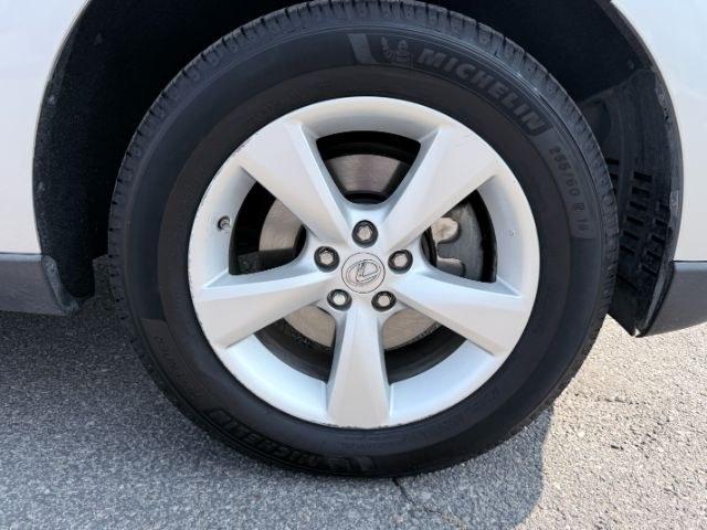 2015 SILVER /LEATHER Lexus RX 350 (2T2ZK1BA9FC) with an 35L V6 engine, Automatic transmission, located at 1175 N Woodruff Ave, Idaho Falls, ID, 83401, 43.506901, -111.999657 - At Timberline Auto, finding a great deal on your next vehicle is always easy! Our experienced sales staff goal is to help find you the right vehicle at the right price! Our knowledgeable finance department has options for almost any credit score. We offer extended service contract options to prot- Photo#43