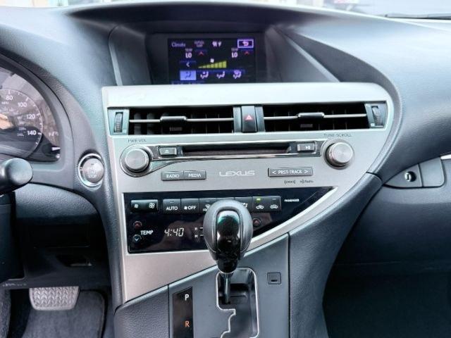 2015 SILVER /LEATHER Lexus RX 350 (2T2ZK1BA9FC) with an 35L V6 engine, Automatic transmission, located at 1175 N Woodruff Ave, Idaho Falls, ID, 83401, 43.506901, -111.999657 - At Timberline Auto, finding a great deal on your next vehicle is always easy! Our experienced sales staff goal is to help find you the right vehicle at the right price! Our knowledgeable finance department has options for almost any credit score. We offer extended service contract options to prot- Photo#48