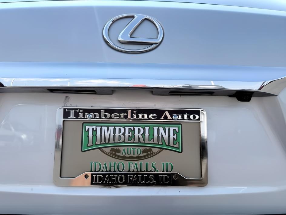 2015 SILVER /LEATHER Lexus RX 350 (2T2ZK1BA9FC) with an 35L V6 engine, Automatic transmission, located at 1175 N Woodruff Ave, Idaho Falls, ID, 83401, 43.506901, -111.999657 - At Timberline Auto, finding a great deal on your next vehicle is always easy! Our experienced sales staff goal is to help find you the right vehicle at the right price! Our knowledgeable finance department has options for almost any credit score. We offer extended service contract options to prot- Photo#4