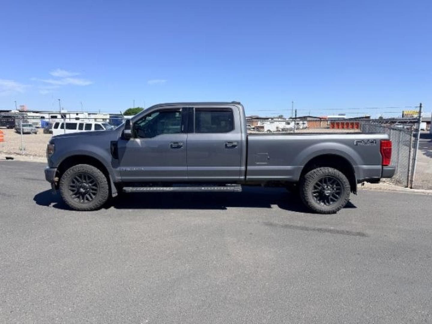 2022 GRAY /Black Onyx Ford F-350 (1FT8W3BT6NE) with an Powerstroke 67L V-8 diesel direct injection engine, Automatic transmission, located at 1175 N Woodruff Ave, Idaho Falls, ID, 83401, 43.506901, -111.999657 - At Timberline Auto, finding a great deal on your next vehicle is always easy! Our experienced sales staff goal is to help find you the right vehicle at the right price! Our knowledgeable finance department has options for almost any credit score. We offer extended service contract options to prot- Photo#0