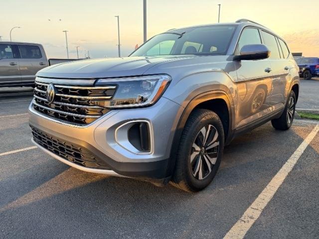 2025 SILVER /Titan Black Volkswagen Atlas 2.0T SE (1V2LR2CA1SC) with an 2L I-4 gasoline direct injection engine, AUTOMATIC transmission, located at 1235 N Woodruff Ave., Idaho Falls, 83401, (208) 523-1053, 43.507172, -112.000488 - At Timberline Auto, finding a great deal on your next vehicle is always easy! Our experienced sales staff goal is to help find you the right vehicle at the right price! Our knowledgeable finance department has options for almost any credit score. We offer extended service contract options to prot- Photo#28