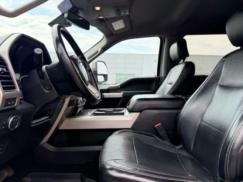 2019 TAN /Black Ford F-350 LARIAT (1FT8W3BT8KE) with an V8, 6.7L engine, 6-speed automatic transmission, located at 1175 N Woodruff Ave, Idaho Falls, ID, 83401, 43.506901, -111.999657 - <b>Vehicle Details</b><br>Take command of tough jobs and long hauls in this pre-owned 2019 Ford F-350 Super Duty LARIAT 4WD, built to deliver strength, capability, and premium comfort in one highly capable heavy-duty truck. Powered by the proven V8 6.7L Diesel engine, this Ford F-350 Super Duty offe- Photo#13