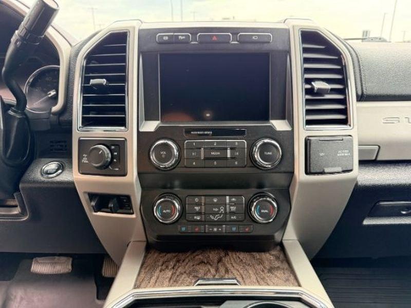 2019 TAN /Black Ford F-350 LARIAT (1FT8W3BT8KE) with an V8, 6.7L engine, 6-speed automatic transmission, located at 1175 N Woodruff Ave, Idaho Falls, ID, 83401, 43.506901, -111.999657 - <b>Vehicle Details</b><br>Take command of tough jobs and long hauls in this pre-owned 2019 Ford F-350 Super Duty LARIAT 4WD, built to deliver strength, capability, and premium comfort in one highly capable heavy-duty truck. Powered by the proven V8 6.7L Diesel engine, this Ford F-350 Super Duty offe- Photo#16