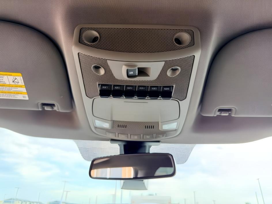 2019 TAN /LEATHER Ford Super Duty F-350 SRW (1FT8W3BT8KE) with an 67L engine, Automatic transmission, located at 1175 N Woodruff Ave, Idaho Falls, ID, 83401, 43.506901, -111.999657- Photo#18