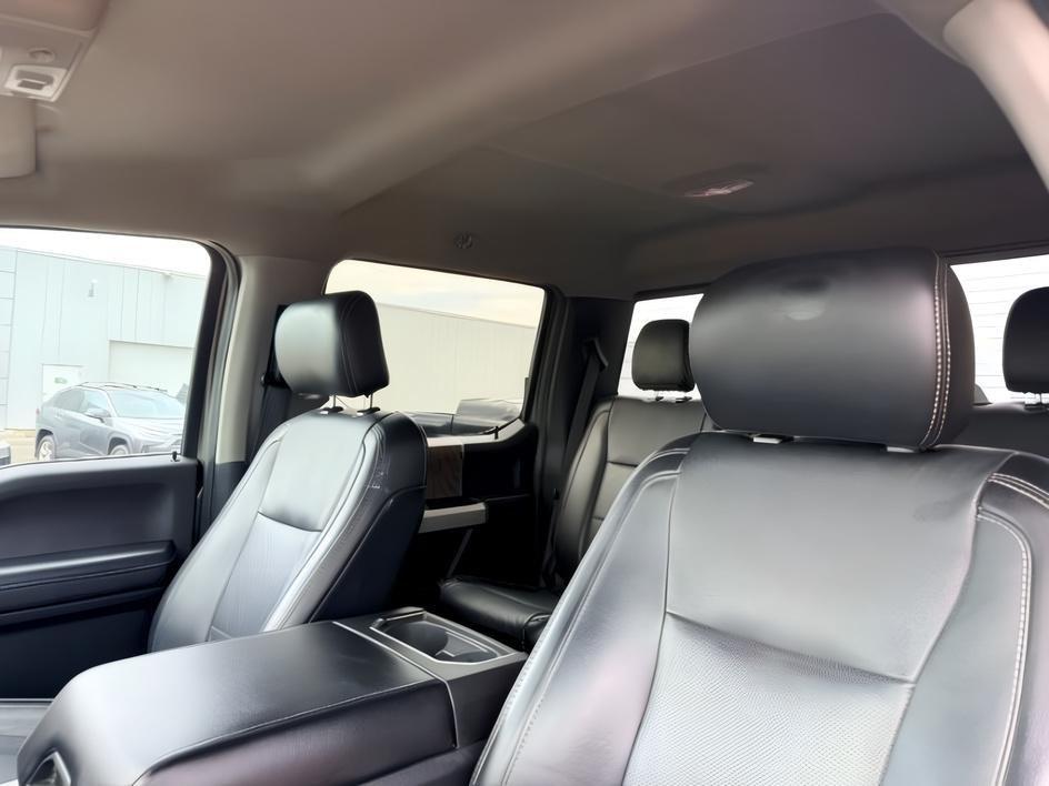 2019 TAN /LEATHER Ford Super Duty F-350 SRW (1FT8W3BT8KE) with an 67L engine, Automatic transmission, located at 1175 N Woodruff Ave, Idaho Falls, ID, 83401, 43.506901, -111.999657- Photo#22