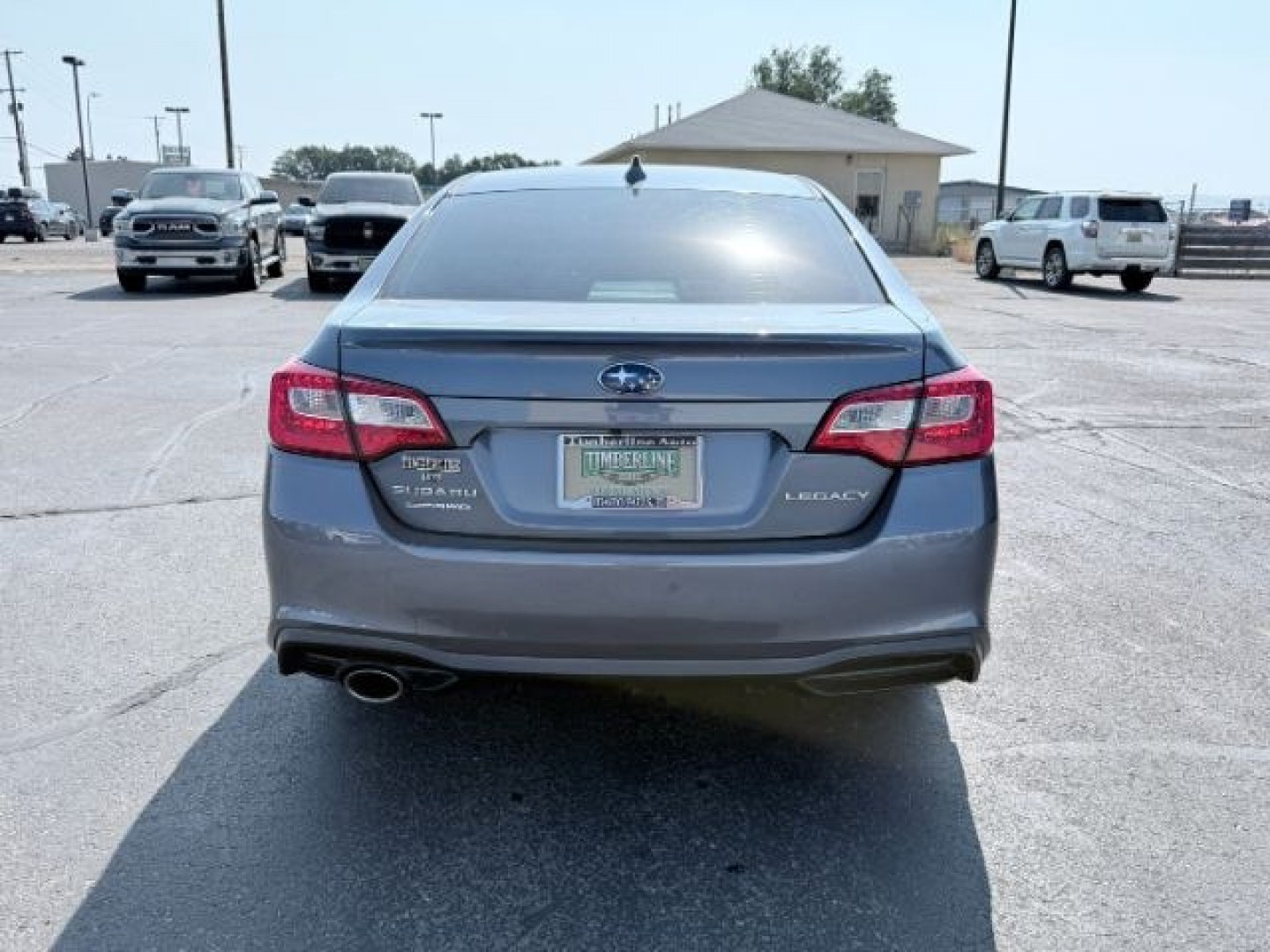 2018 BLUE /Slate Black Subaru Legacy (4S3BNAF6XJ3) with an 25L H-4 DOHC engine, Automatic transmission, located at 1175 N Woodruff Ave, Idaho Falls, ID, 83401, 43.506901, -111.999657 - At Timberline Auto, finding a great deal on your next vehicle is always easy! Our experienced sales staff goal is to help find you the right vehicle at the right price! Our knowledgeable finance department has options for almost any credit score. We offer extended service contract options to prot- Photo#31