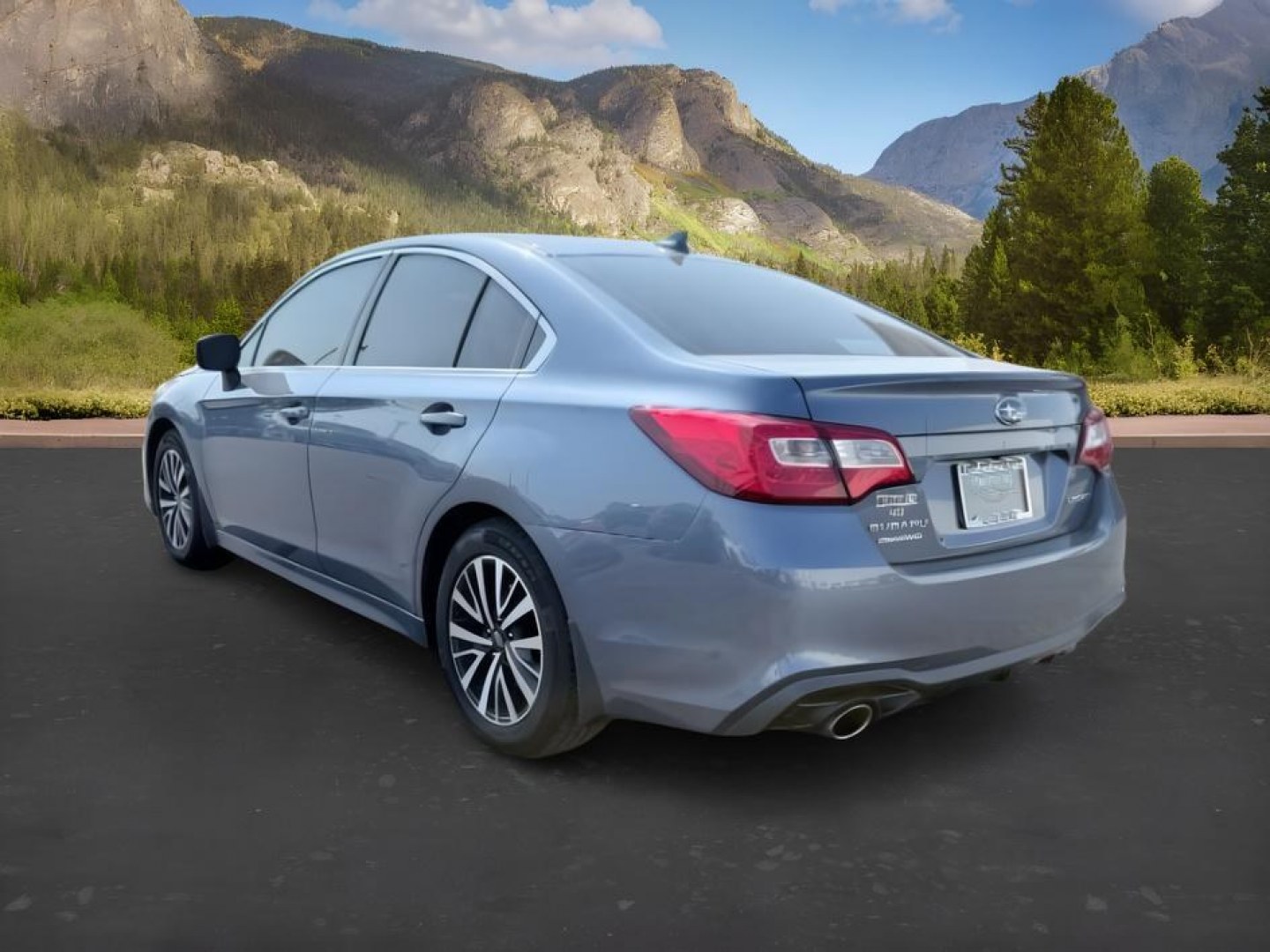 2018 BLUE /Slate Black Subaru Legacy (4S3BNAF6XJ3) with an 25L H-4 DOHC engine, Automatic transmission, located at 1175 N Woodruff Ave, Idaho Falls, ID, 83401, 43.506901, -111.999657 - At Timberline Auto, finding a great deal on your next vehicle is always easy! Our experienced sales staff goal is to help find you the right vehicle at the right price! Our knowledgeable finance department has options for almost any credit score. We offer extended service contract options to prot- Photo#2