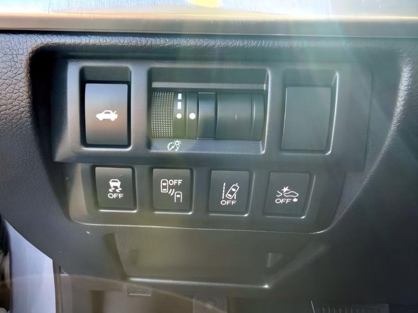 2018 BLUE /Slate Black Subaru Legacy (4S3BNAF6XJ3) with an 25L H-4 DOHC engine, Automatic transmission, located at 1175 N Woodruff Ave, Idaho Falls, ID, 83401, 43.506901, -111.999657 - At Timberline Auto, finding a great deal on your next vehicle is always easy! Our experienced sales staff goal is to help find you the right vehicle at the right price! Our knowledgeable finance department has options for almost any credit score. We offer extended service contract options to prot- Photo#21