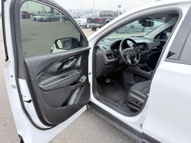 2024 WHITE /LEATHER GMC Terrain (3GKALYEG1RL) with an 15L I4 TURBO engine, Automatic transmission, located at 1175 N Woodruff Ave, Idaho Falls, ID, 83401, 43.506901, -111.999657 - At Timberline Auto, finding a great deal on your next vehicle is always easy! Our experienced sales staff goal is to help find you the right vehicle at the right price! Our knowledgeable finance department has options for almost any credit score. We offer extended service contract options to prot- Photo#44