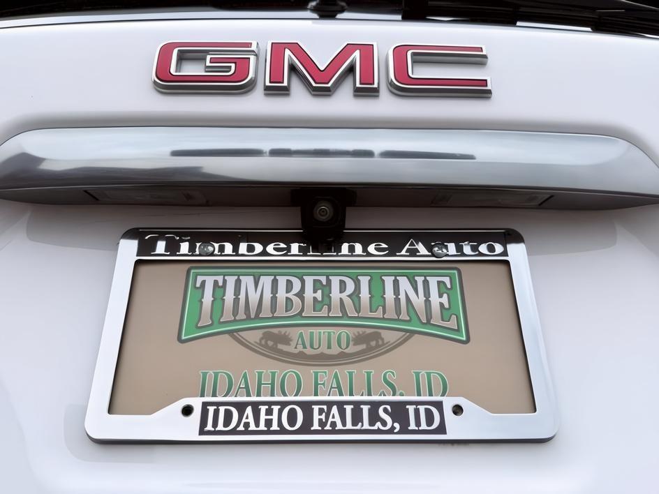 2024 WHITE /LEATHER GMC Terrain (3GKALYEG1RL) with an 15L I4 TURBO engine, Automatic transmission, located at 1175 N Woodruff Ave, Idaho Falls, ID, 83401, 43.506901, -111.999657 - At Timberline Auto, finding a great deal on your next vehicle is always easy! Our experienced sales staff goal is to help find you the right vehicle at the right price! Our knowledgeable finance department has options for almost any credit score. We offer extended service contract options to prot- Photo#4