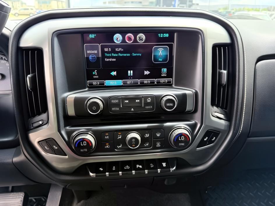 2015 MAROON /Jet Black Chevrolet Silverado 2500HD (1GC1KWE82FF) with an 66L V8 16V OHV TURBO DIESEL engine, Automatic transmission, located at 1175 N Woodruff Ave, Idaho Falls, ID, 83401, 43.506901, -111.999657 - At Timberline Auto, finding a great deal on your next vehicle is always easy! Our experienced sales staff goal is to help find you the right vehicle at the right price! Our knowledgeable finance department has options for almost any credit score. We offer extended service contract options to prot- Photo#16