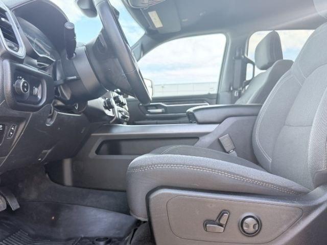 2022 MAROON /Black Ram 1500 (1C6SRFFT2NN) with an HEMI 57L V-8 variable valve control engine, Automatic transmission, located at 1175 N Woodruff Ave, Idaho Falls, ID, 83401, 43.506901, -111.999657 - At Timberline Auto, finding a great deal on your next vehicle is always easy! Our experienced sales staff goal is to help find you the right vehicle at the right price! Our knowledgeable finance department has options for almost any credit score. We offer extended service contract options to prot- Photo#41