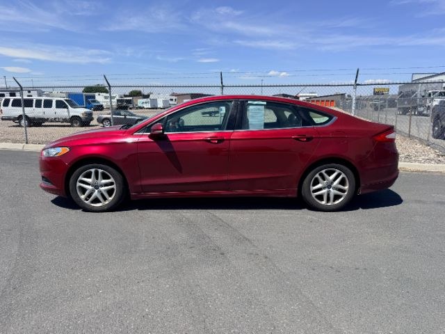 photo of 2016 Ford Fusion SE