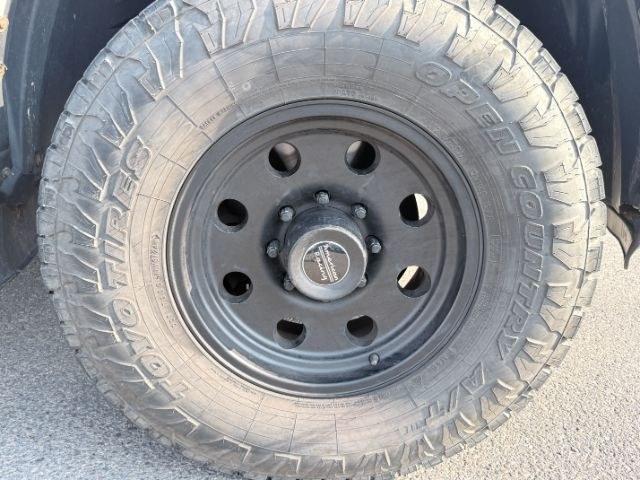 2011 WHITE /Dark Slate/Medium Graystone Ram Ram 2500 (3D7TT2CT6BG) with an HEMI Magnum 57L V-8 variable valve control engine, Automatic transmission, located at 1175 N Woodruff Ave, Idaho Falls, ID, 83401, 43.506901, -111.999657 - At Timberline Auto, finding a great deal on your next vehicle is always easy! Our experienced sales staff goal is to help find you the right vehicle at the right price! Our knowledgeable finance department has options for almost any credit score. We offer extended service contract options to prot- Photo#32