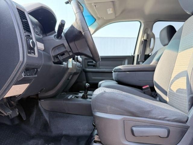 2011 WHITE /Dark Slate/Medium Graystone Ram Ram 2500 (3D7TT2CT6BG) with an HEMI Magnum 57L V-8 variable valve control engine, Automatic transmission, located at 1175 N Woodruff Ave, Idaho Falls, ID, 83401, 43.506901, -111.999657 - At Timberline Auto, finding a great deal on your next vehicle is always easy! Our experienced sales staff goal is to help find you the right vehicle at the right price! Our knowledgeable finance department has options for almost any credit score. We offer extended service contract options to prot- Photo#34