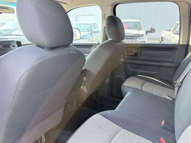 2011 WHITE /Dark Slate/Medium Graystone Ram Ram 2500 (3D7TT2CT6BG) with an HEMI Magnum 57L V-8 variable valve control engine, Automatic transmission, located at 1175 N Woodruff Ave, Idaho Falls, ID, 83401, 43.506901, -111.999657 - At Timberline Auto, finding a great deal on your next vehicle is always easy! Our experienced sales staff goal is to help find you the right vehicle at the right price! Our knowledgeable finance department has options for almost any credit score. We offer extended service contract options to prot- Photo#45