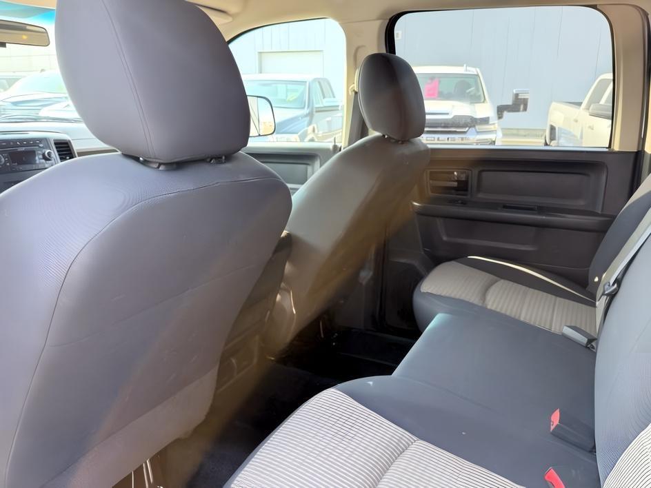 2011 WHITE /Dark Slate/Medium Graystone Ram Ram 2500 (3D7TT2CT6BG) with an HEMI Magnum 57L V-8 variable valve control engine, Automatic transmission, located at 1175 N Woodruff Ave, Idaho Falls, ID, 83401, 43.506901, -111.999657 - At Timberline Auto, finding a great deal on your next vehicle is always easy! Our experienced sales staff goal is to help find you the right vehicle at the right price! Our knowledgeable finance department has options for almost any credit score. We offer extended service contract options to prot- Photo#22