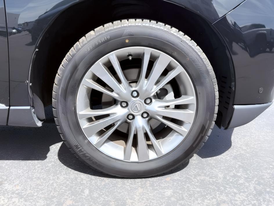 2013 BLACK /LEATHER Lexus RX 450h (JTJBC1BA6D2) with an 35L V6 HYBRID engine, Automatic transmission, located at 1175 N Woodruff Ave, Idaho Falls, ID, 83401, 43.506901, -111.999657 - At Timberline Auto, finding a great deal on your next vehicle is always easy! Our experienced sales staff goal is to help find you the right vehicle at the right price! Our knowledgeable finance department has options for almost any credit score. We offer extended service contract options to prot- Photo#13