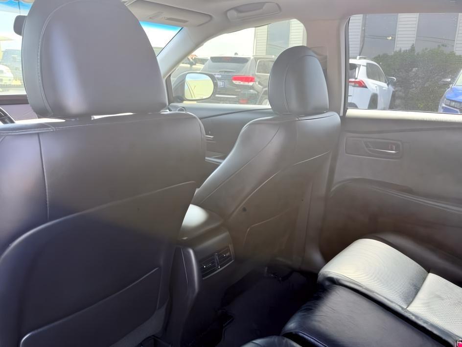 2013 BLACK /LEATHER Lexus RX 450h (JTJBC1BA6D2) with an 35L V6 HYBRID engine, Automatic transmission, located at 1175 N Woodruff Ave, Idaho Falls, ID, 83401, 43.506901, -111.999657 - At Timberline Auto, finding a great deal on your next vehicle is always easy! Our experienced sales staff goal is to help find you the right vehicle at the right price! Our knowledgeable finance department has options for almost any credit score. We offer extended service contract options to prot- Photo#28