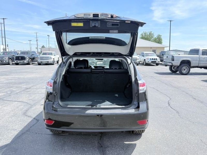 2013 Stargazer Black /LEATHER Lexus RX 450h Base (JTJBC1BA6D2) with an V6, 3.5L engine, CVT transmission, located at 1175 N Woodruff Ave, Idaho Falls, ID, 83401, 43.506901, -111.999657 - <b>Vehicle Details</b><br>Discover refined comfort and confident capability in this 2013 Lexus RX 450h Base, now available in Idaho Falls, ID. This luxury hybrid SUV blends premium craftsmanship with a smooth V6, 3.5L Full Hybrid Electric (FHEV) engine and dependable 4WD, making it an excellent choi- Photo#5