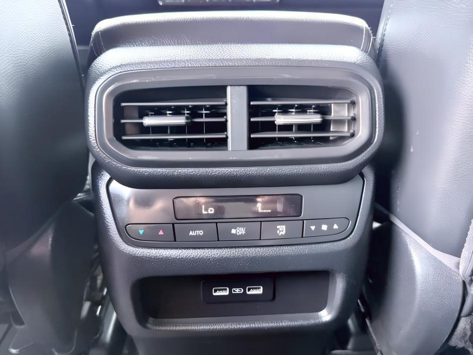 2023 Sonic Gray Pearl /Black Honda Pilot Touring (5FNYG2H75PB) with an V6, 3.5L engine, 10-speed automatic transmission, located at 1175 N Woodruff Ave, Idaho Falls, ID, 83401, 43.506901, -111.999657 - <b>Vehicle Details</b><br>Experience the confidence and comfort of this pre-owned 2023 Honda Pilot Touring, a refined three-row SUV built to handle busy family schedules, weekend road trips, and everyday driving with ease. Powered by a strong V6, 3.5L gasoline engine, this Honda Pilot delivers smoot- Photo#61