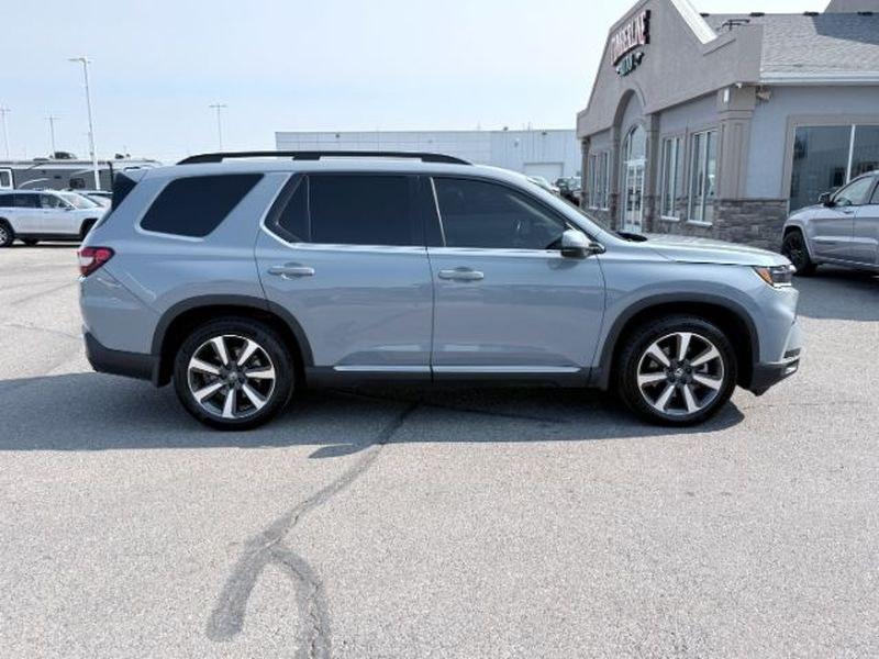 2023 Sonic Gray Pearl /Black Honda Pilot Touring (5FNYG2H75PB) with an V6, 3.5L engine, 10-speed automatic transmission, located at 1175 N Woodruff Ave, Idaho Falls, ID, 83401, 43.506901, -111.999657 - <b>Vehicle Details</b><br>Experience the confidence and comfort of this pre-owned 2023 Honda Pilot Touring, a refined three-row SUV built to handle busy family schedules, weekend road trips, and everyday driving with ease. Powered by a strong V6, 3.5L gasoline engine, this Honda Pilot delivers smoot- Photo#9