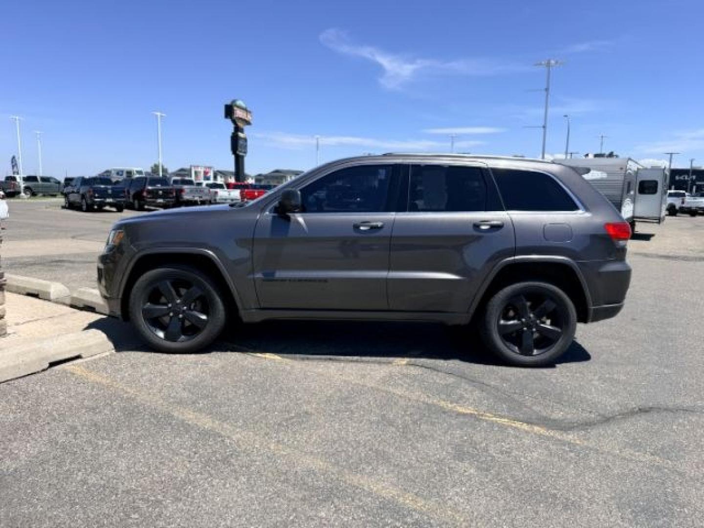2015 GRAY /Black Jeep Grand Cherokee (1C4RJFAG3FC) with an 36L V-6 DOHC engine, Automatic transmission, located at 1175 N Woodruff Ave, Idaho Falls, ID, 83401, 43.506901, -111.999657- Photo#0
