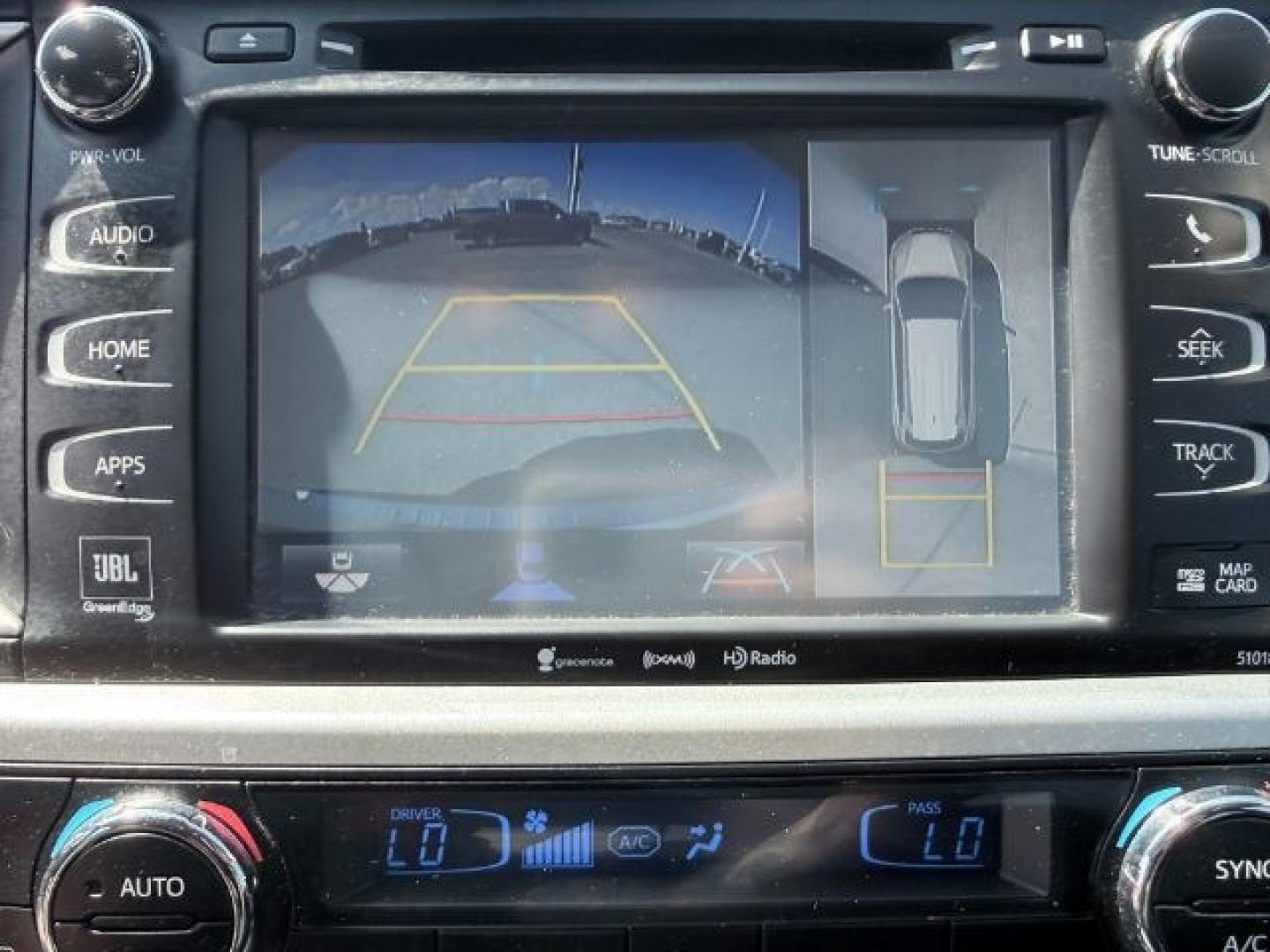 2017 WHITE /Black Toyota Highlander (5TDDZRFH6HS) with an 35L V-6 portdirect injection engine, Automatic transmission, located at 1175 N Woodruff Ave, Idaho Falls, ID, 83401, 43.506901, -111.999657 - At Timberline Auto, finding a great deal on your next vehicle is always easy! Our experienced sales staff goal is to help find you the right vehicle at the right price! Our knowledgeable finance department has options for almost any credit score. We offer extended service contract options to prot- Photo#53
