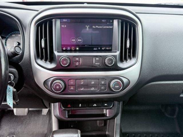2020 Satin Steel Metallic /Jet Black Chevrolet Colorado 4WD LT (1GCGTCEN8L1) with an V6, 3.6L engine, 8-speed automatic transmission, located at 1175 N Woodruff Ave, Idaho Falls, ID, 83401, 43.506901, -111.999657 - <b>Vehicle Details</b><br>Discover capability and comfort in this 2020 Chevrolet Colorado LT 4WD, now available in Idaho Falls, ID. Powered by a strong 3.6L V6 Gasoline engine, this midsize pickup delivers confident performance for commuting, hauling, and weekend adventures alike. The four-wheel dri- Photo#71