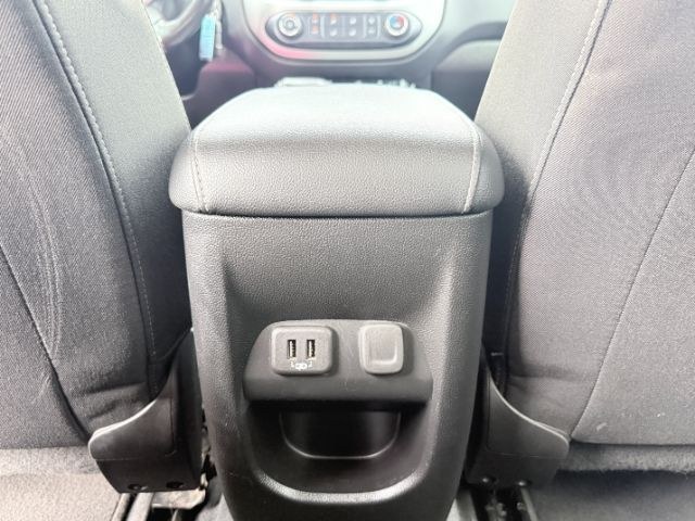 2020 Satin Steel Metallic /Jet Black Chevrolet Colorado 4WD LT (1GCGTCEN8L1) with an V6, 3.6L engine, 8-speed automatic transmission, located at 1175 N Woodruff Ave, Idaho Falls, ID, 83401, 43.506901, -111.999657 - <b>Vehicle Details</b><br>Discover capability and comfort in this 2020 Chevrolet Colorado LT 4WD, now available in Idaho Falls, ID. Powered by a strong 3.6L V6 Gasoline engine, this midsize pickup delivers confident performance for commuting, hauling, and weekend adventures alike. The four-wheel dri- Photo#80