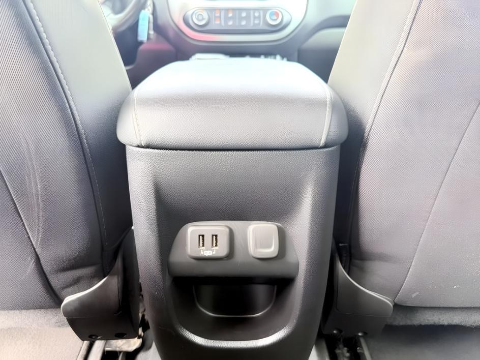 2020 Satin Steel Metallic /Jet Black Chevrolet Colorado 4WD LT (1GCGTCEN8L1) with an V6, 3.6L engine, 8-speed automatic transmission, located at 1175 N Woodruff Ave, Idaho Falls, ID, 83401, 43.506901, -111.999657 - <b>Vehicle Details</b><br>Discover capability and comfort in this 2020 Chevrolet Colorado LT 4WD, now available in Idaho Falls, ID. Powered by a strong 3.6L V6 Gasoline engine, this midsize pickup delivers confident performance for commuting, hauling, and weekend adventures alike. The four-wheel dri- Photo#52