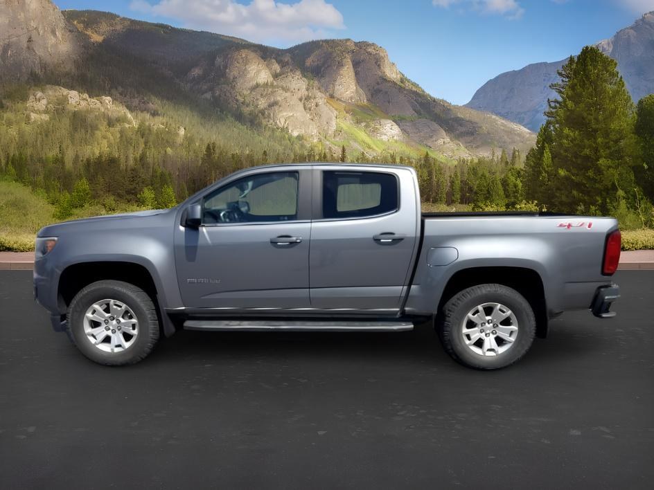 photo of 2020 Chevrolet Colorado 4WD Crew Cab Short Box LT