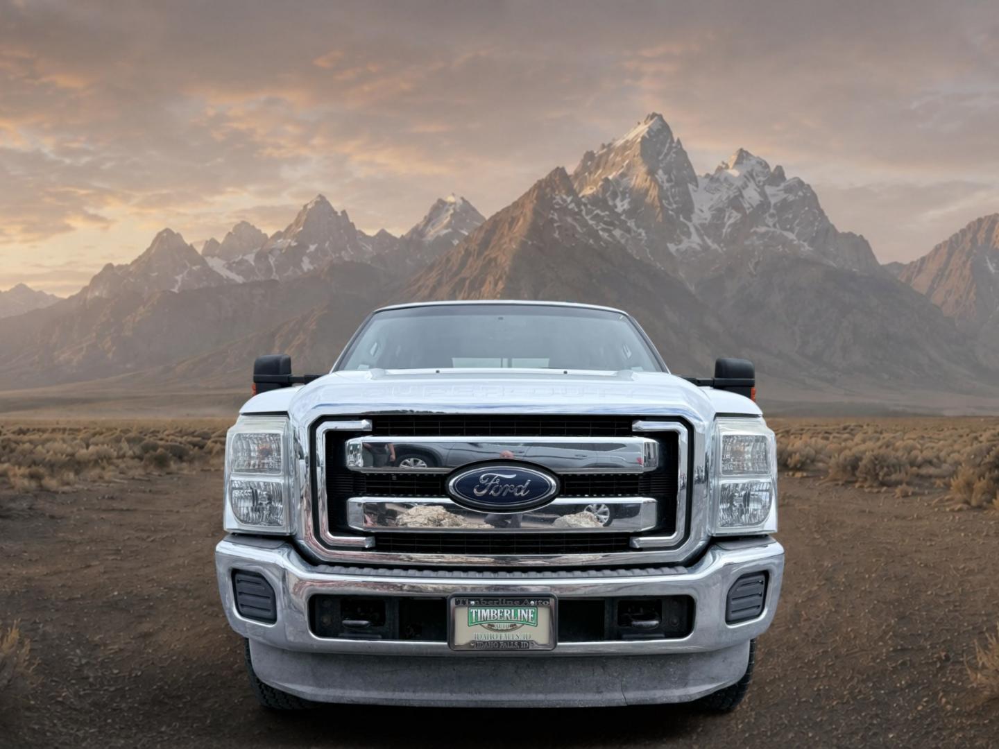 2013 Oxford White /GRAY Ford F-250 XLT (1FT7W2BT1DE) with an V8, 6.7L engine, 6-speed automatic transmission, located at 1175 N Woodruff Ave, Idaho Falls, ID, 83401, 43.506901, -111.999657 - <b>Vehicle Details</b><br>Looking for a powerful heavy-duty truck in Idaho Falls, ID? Check out this pre-owned 2013 Ford F-250 Super Duty XLT FX4 LARIAT XL 4WD, built to handle tough jobs and weekend adventures with confidence. Under the hood is a V8 6.7L Diesel engine delivering strong towing capab- Photo#6