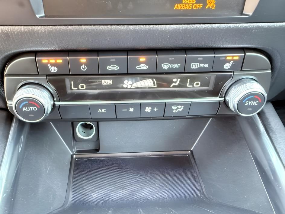 2024 BLUE /LEATHER Mazda CX-5 PREFERRED (JM3KFBCLXR0) with an 2.5L I4 engine, AUTOMATIC transmission, located at 1235 N Woodruff Ave., Idaho Falls, 83401, (208) 523-1053, 43.507172, -112.000488 - At Timberline Auto, finding a great deal on your next vehicle is always easy! Our experienced sales staff goal is to help find you the right vehicle at the right price! Our knowledgeable finance department has options for almost any credit score. We offer extended service contract options to prot- Photo#20