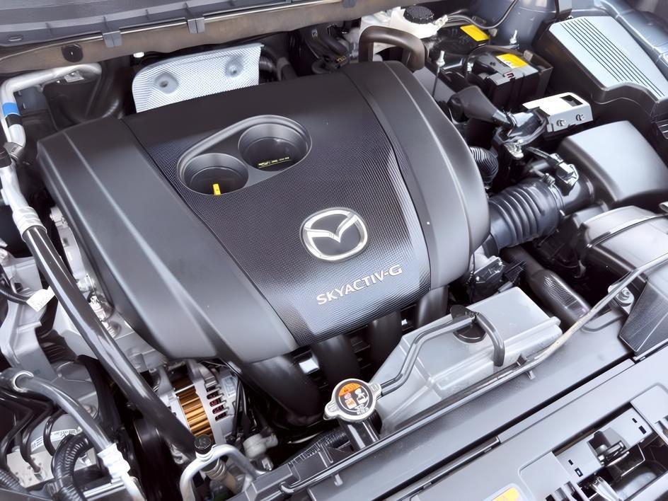 2024 BLUE /LEATHER Mazda CX-5 PREFERRED (JM3KFBCLXR0) with an 2.5L I4 engine, AUTOMATIC transmission, located at 1235 N Woodruff Ave., Idaho Falls, 83401, (208) 523-1053, 43.507172, -112.000488 - At Timberline Auto, finding a great deal on your next vehicle is always easy! Our experienced sales staff goal is to help find you the right vehicle at the right price! Our knowledgeable finance department has options for almost any credit score. We offer extended service contract options to prot- Photo#30