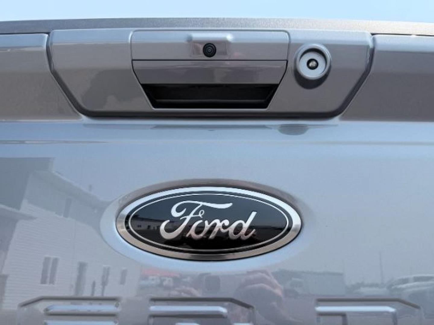 2024 GRAY /Medium Dark Slate Ford F-350 (1FT8W3BM7RE) with an Powerstroke 67L V-8 diesel direct injection engine, Automatic transmission, located at 1175 N Woodruff Ave, Idaho Falls, ID, 83401, 43.506901, -111.999657 - At Timberline Auto, finding a great deal on your next vehicle is always easy! Our experienced sales staff goal is to help find you the right vehicle at the right price! Our knowledgeable finance department has options for almost any credit score. We offer extended service contract options to prot- Photo#34