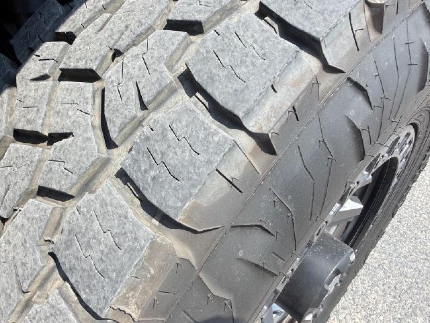 2024 GRAY /Medium Dark Slate Ford F-350 (1FT8W3BM7RE) with an Powerstroke 67L V-8 diesel direct injection engine, Automatic transmission, located at 1175 N Woodruff Ave, Idaho Falls, ID, 83401, 43.506901, -111.999657 - At Timberline Auto, finding a great deal on your next vehicle is always easy! Our experienced sales staff goal is to help find you the right vehicle at the right price! Our knowledgeable finance department has options for almost any credit score. We offer extended service contract options to prot- Photo#40