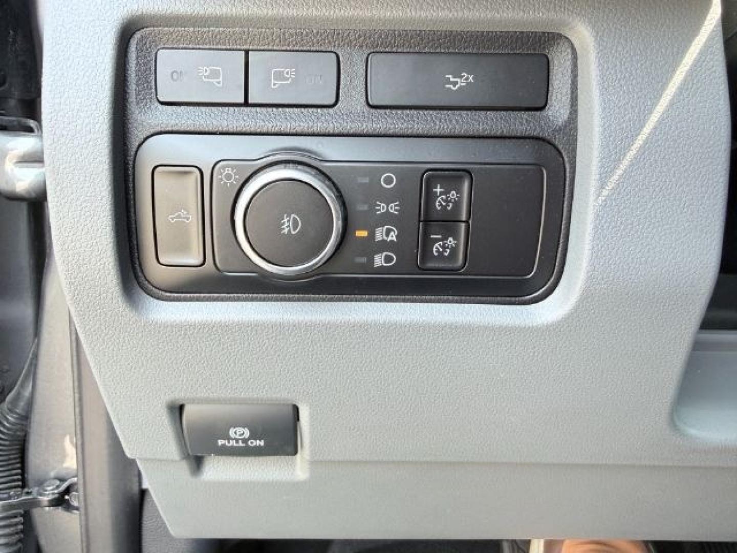 2024 GRAY /Medium Dark Slate Ford F-350 (1FT8W3BM7RE) with an Powerstroke 67L V-8 diesel direct injection engine, Automatic transmission, located at 1175 N Woodruff Ave, Idaho Falls, ID, 83401, 43.506901, -111.999657 - At Timberline Auto, finding a great deal on your next vehicle is always easy! Our experienced sales staff goal is to help find you the right vehicle at the right price! Our knowledgeable finance department has options for almost any credit score. We offer extended service contract options to prot- Photo#53