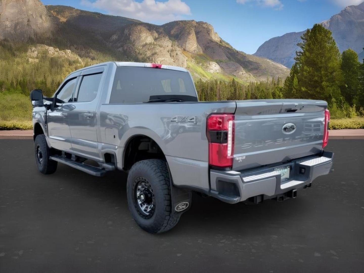 2024 GRAY /Medium Dark Slate Ford F-350 (1FT8W3BM7RE) with an Powerstroke 67L V-8 diesel direct injection engine, Automatic transmission, located at 1175 N Woodruff Ave, Idaho Falls, ID, 83401, 43.506901, -111.999657 - At Timberline Auto, finding a great deal on your next vehicle is always easy! Our experienced sales staff goal is to help find you the right vehicle at the right price! Our knowledgeable finance department has options for almost any credit score. We offer extended service contract options to prot- Photo#2