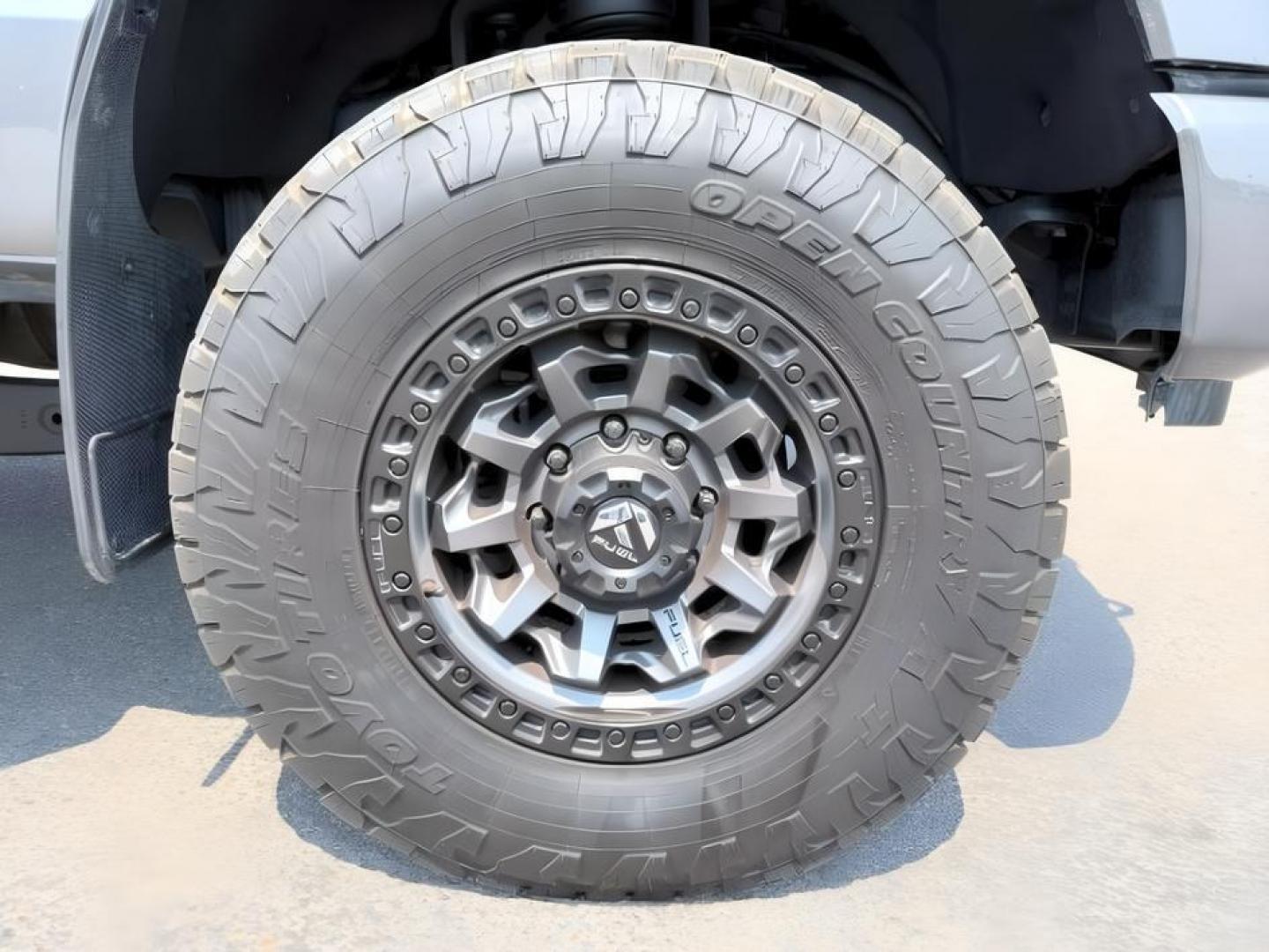 2024 GRAY /Medium Dark Slate Ford F-350 (1FT8W3BM7RE) with an Powerstroke 67L V-8 diesel direct injection engine, Automatic transmission, located at 1175 N Woodruff Ave, Idaho Falls, ID, 83401, 43.506901, -111.999657 - At Timberline Auto, finding a great deal on your next vehicle is always easy! Our experienced sales staff goal is to help find you the right vehicle at the right price! Our knowledgeable finance department has options for almost any credit score. We offer extended service contract options to prot- Photo#11