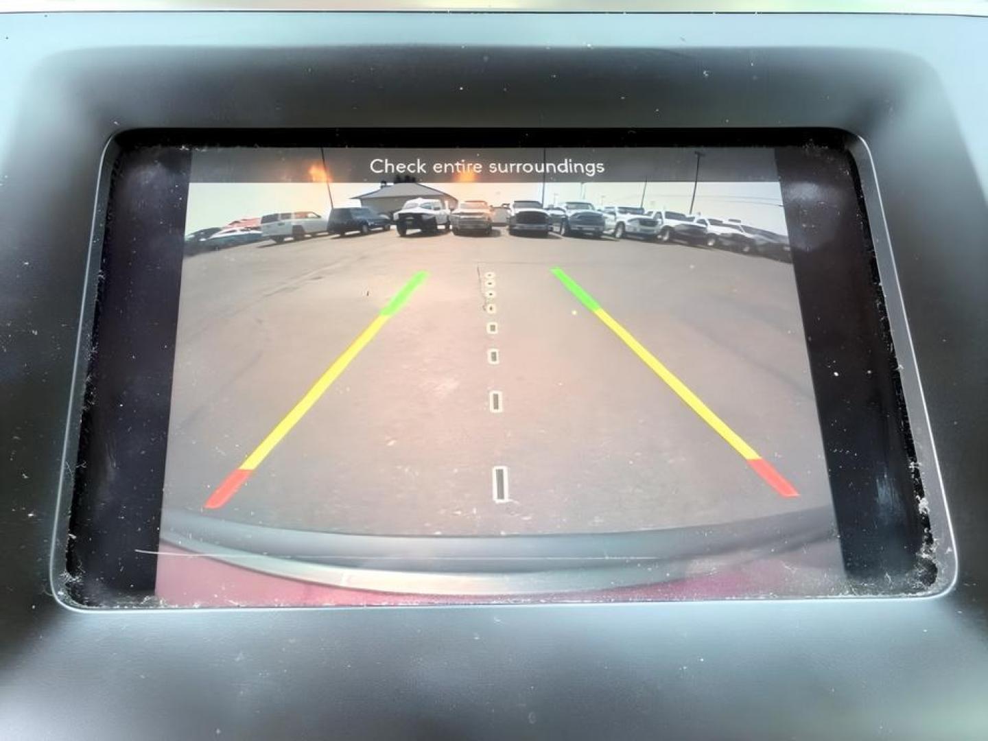 2019 RED /BLACK Jeep Cherokee (1C4PJLCB2KD) with an 24L engine, Automatic transmission, located at 1175 N Woodruff Ave, Idaho Falls, ID, 83401, 43.506901, -111.999657 - At Timberline Auto, finding a great deal on your next vehicle is always easy! Our experienced sales staff goal is to help find you the right vehicle at the right price! Our knowledgeable finance department has options for almost any credit score. We offer extended service contract options to prot- Photo#17