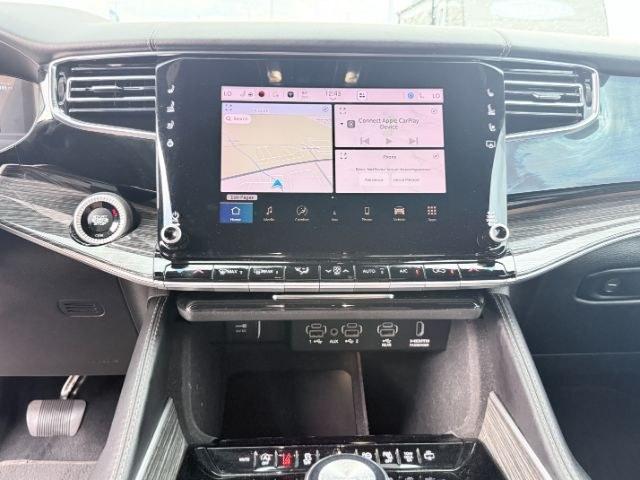 2022 BLACK /Global Black Jeep Wagoneer (1C4SJVBT0NS) with an HEMI 57L V-8 variable valve control engine, Automatic transmission, located at 1175 N Woodruff Ave, Idaho Falls, ID, 83401, 43.506901, -111.999657 - At Timberline Auto, finding a great deal on your next vehicle is always easy! Our experienced sales staff goal is to help find you the right vehicle at the right price! Our knowledgeable finance department has options for almost any credit score. We offer extended service contract options to protect- Photo#48