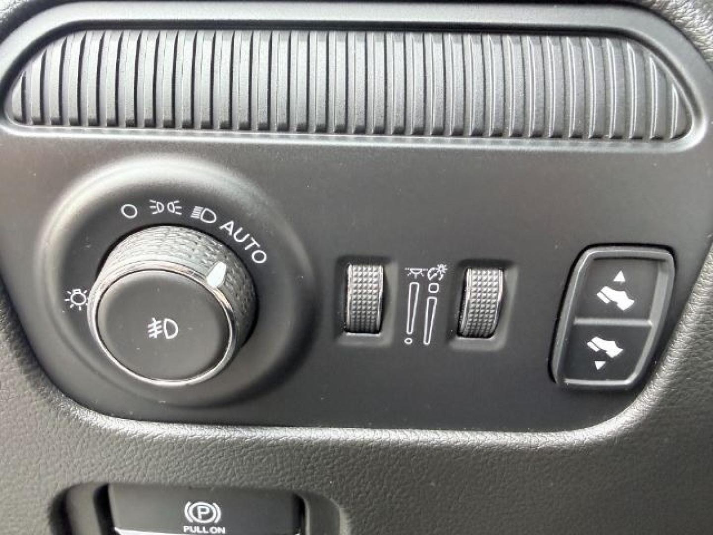 2022 BLACK /Global Black Jeep Wagoneer (1C4SJVBT0NS) with an HEMI 57L V-8 variable valve control engine, Automatic transmission, located at 1175 N Woodruff Ave, Idaho Falls, ID, 83401, 43.506901, -111.999657 - At Timberline Auto, finding a great deal on your next vehicle is always easy! Our experienced sales staff goal is to help find you the right vehicle at the right price! Our knowledgeable finance department has options for almost any credit score. We offer extended service contract options to prot- Photo#55