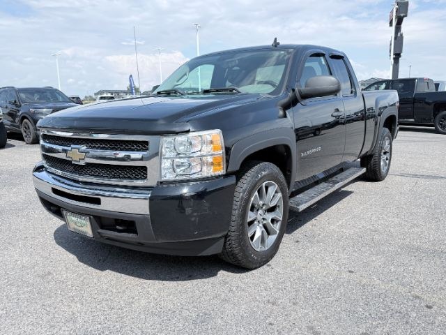 photo of 2011 Chevrolet Silverado 1500 LS