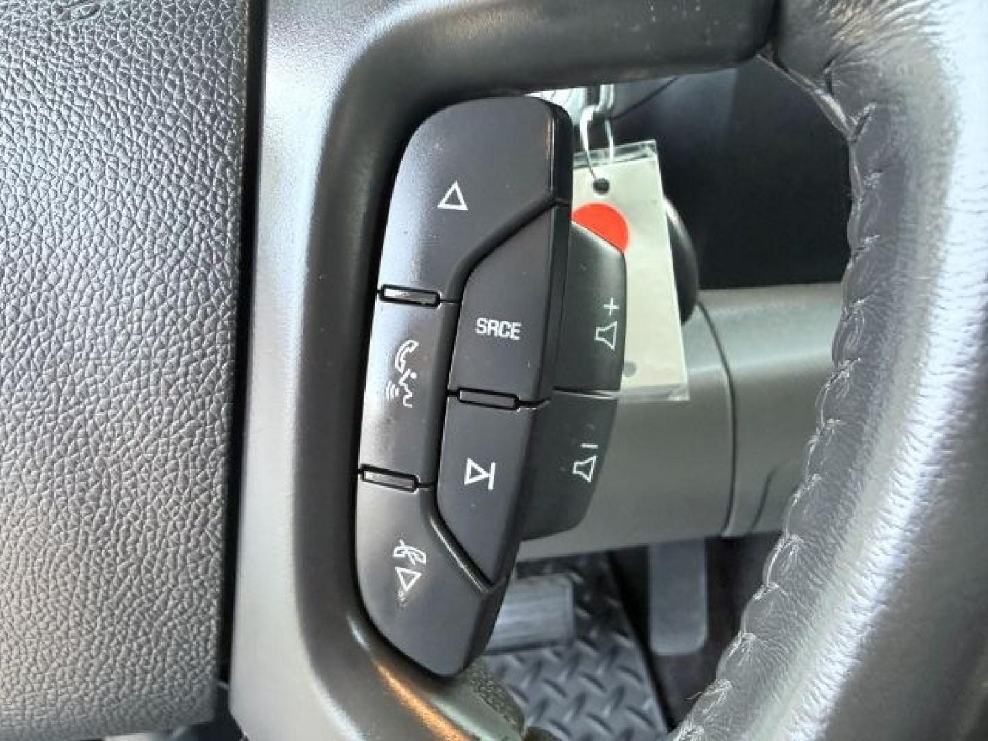 2011 BLACK /Dark Titanium Chevrolet Silverado 1500 (1GCRKREA1BZ) with an Vortec 48L V-8 variable valve control engine, Automatic transmission, located at 1175 N Woodruff Ave, Idaho Falls, ID, 83401, 43.506901, -111.999657- Photo#45