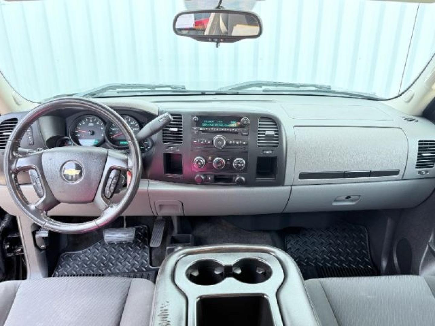 2011 BLACK /Dark Titanium Chevrolet Silverado 1500 (1GCRKREA1BZ) with an Vortec 48L V-8 variable valve control engine, Automatic transmission, located at 1175 N Woodruff Ave, Idaho Falls, ID, 83401, 43.506901, -111.999657- Photo#50