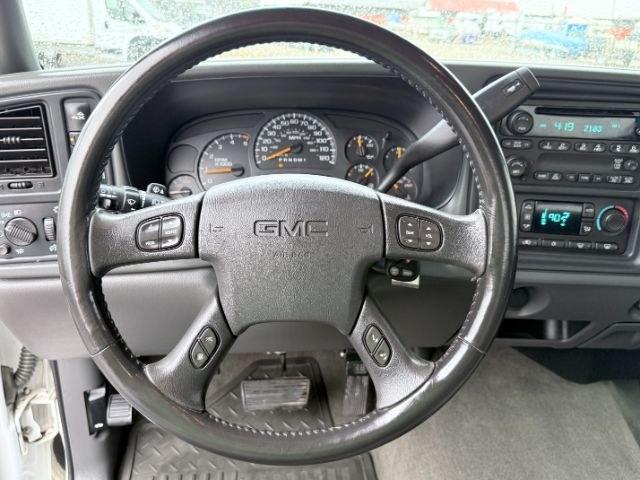 2007 WHITE /Dark Pewter GMC Sierra 2500HD Classic (1GTHK23D77F) with an 66L V8 16V OHV TURBO DIESEL engine, Automatic transmission, located at 1175 N Woodruff Ave, Idaho Falls, ID, 83401, 43.506901, -111.999657 - At Timberline Auto, finding a great deal on your next vehicle is always easy! Our experienced sales staff goal is to help find you the right vehicle at the right price! Our knowledgeable finance department has options for almost any credit score. We offer extended service contract options to prot- Photo#38
