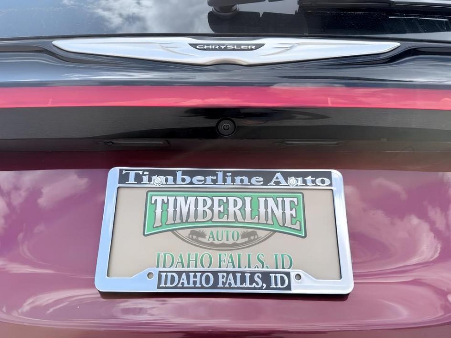 2023 MAROON /Black/Alloy/Black Chrysler Pacifica (2C4RC3BG0PR) with an Pentastar 36L V-6 DOHC engine, Automatic transmission, located at 1175 N Woodruff Ave, Idaho Falls, ID, 83401, 43.506901, -111.999657- Photo#4
